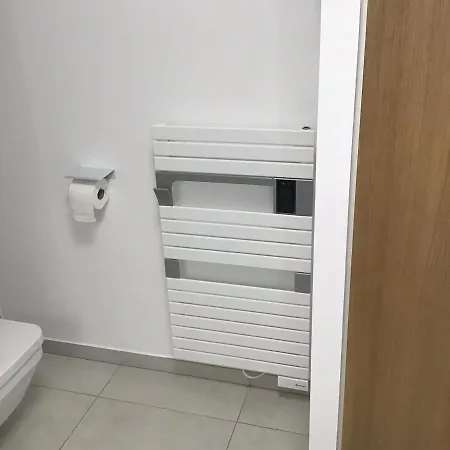 Avec 2 D'hotes Pour 1 A 4 Personnes Avec Vue Mer, Terrasse, Parking Prive, Proche Port Et Aeroport, Petit Dejeuner Inclus Frühstückspension Ajaccio (Corsica)